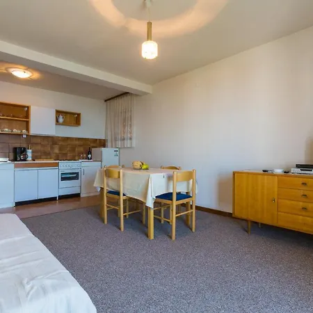 Bela Guest house 2*