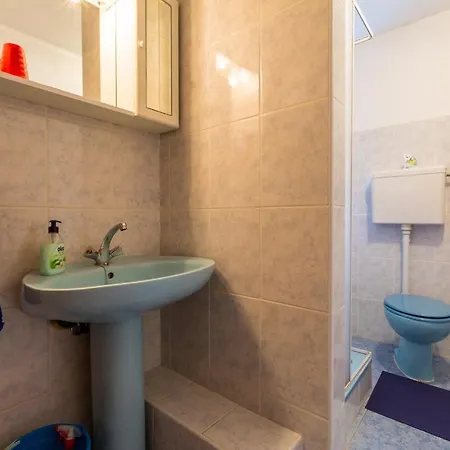 Bela Guest house