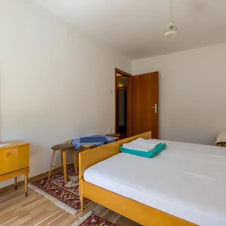 Bela Guest house 2*