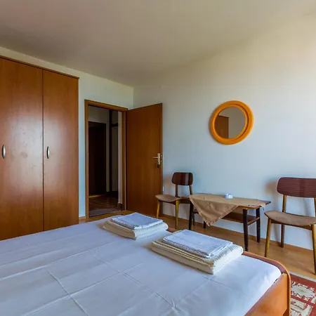 Bela Guest house
